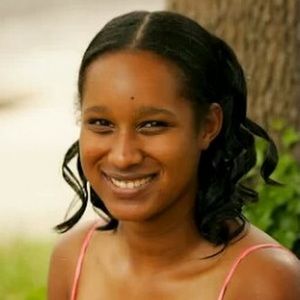 Meet your Posher, Elaina